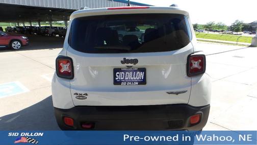 2017 Jeep Renegade Trailhawk