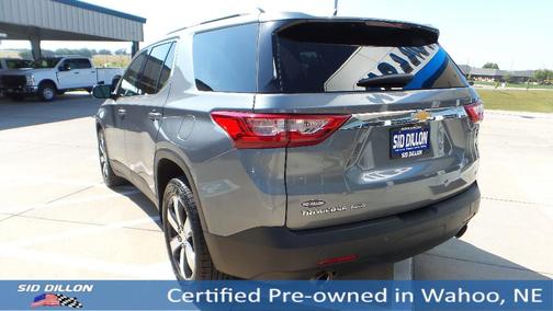2021 Chevrolet Traverse LT Leather