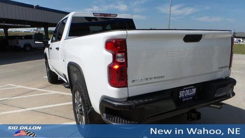 2025 Chevrolet Silverado 2500 Custom