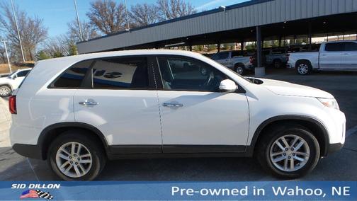 2015 Kia Sorento LX