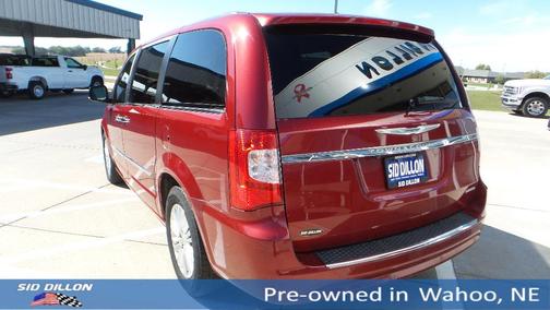 2013 Chrysler Town & Country Limited