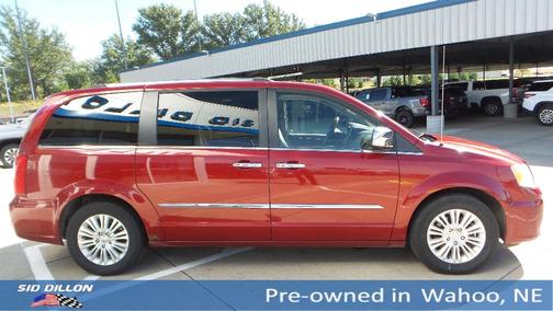 2013 Chrysler Town & Country Limited
