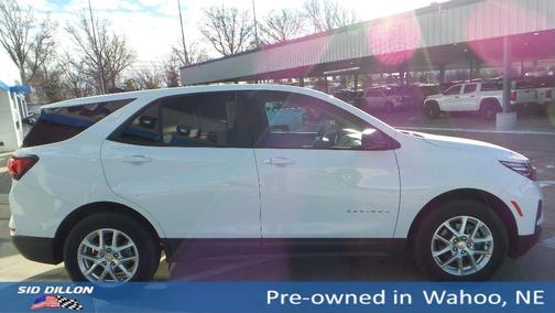 2023 Chevrolet Equinox LS