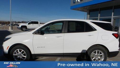 2023 Chevrolet Equinox LS