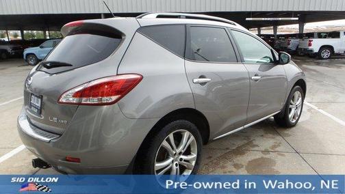 2011 Nissan Murano LE