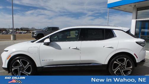 2026 Chevrolet Equinox EV LT 2