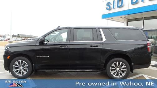 2023 Chevrolet Suburban LT