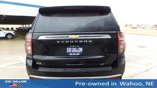 2023 Chevrolet Suburban LT