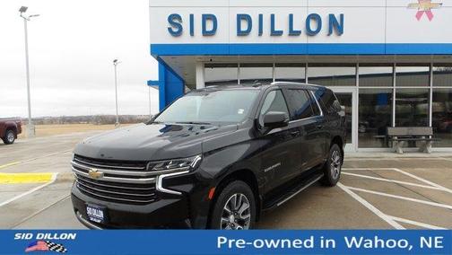 2023 Chevrolet Suburban LT