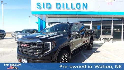 2024 GMC Sierra 1500 AT4