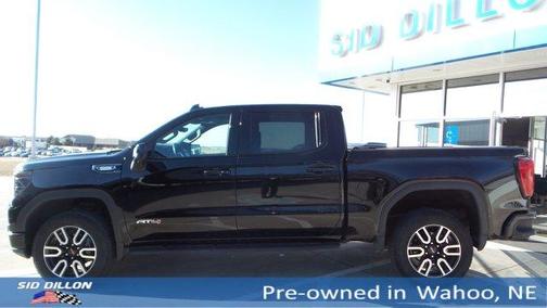 2024 GMC Sierra 1500 AT4
