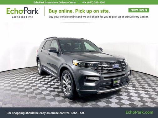 Photo 1 of 30 of 2020 Ford Explorer XLT