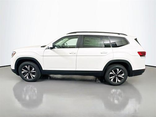 Opal White Pearl 2026 Volkswagen Atlas 2.0T SE