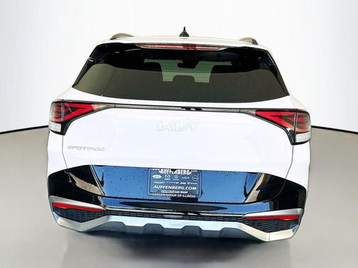 Glacial White Pearl 2023 Kia Sportage SX-Prestige