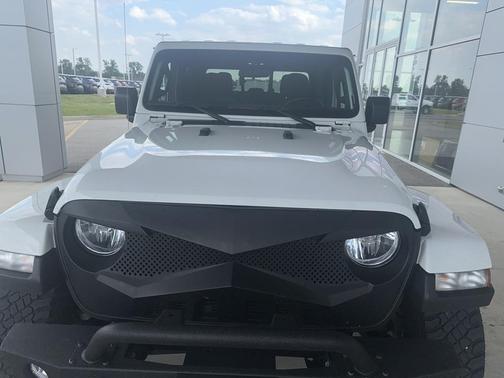 2022 Jeep Gladiator Sport