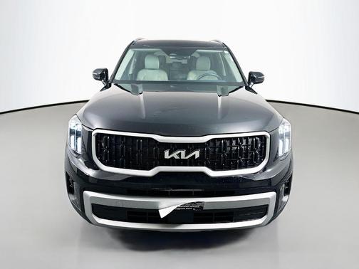 Ebony Black 2023 Kia Telluride EX