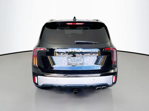Ebony Black 2023 Kia Telluride EX