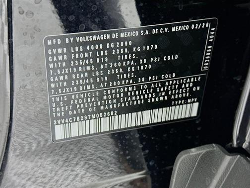 Deep Black Pearl Effect 2026 Volkswagen Taos 1.5T SEL