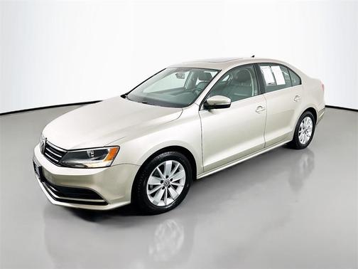 2015 Volkswagen Jetta 2.0L TDI SE w/Connectivity