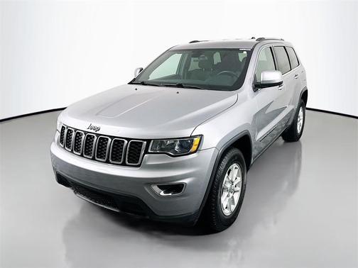 2019 Jeep Grand Cherokee Laredo E