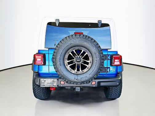 Hydro Blue Pearl 2026 Jeep Wrangler Rubicon