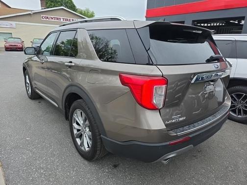 Stone Gray Metallic 2021 Ford Explorer Limited