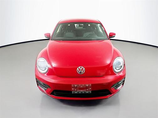 2019 Volkswagen Beetle 2.0T S