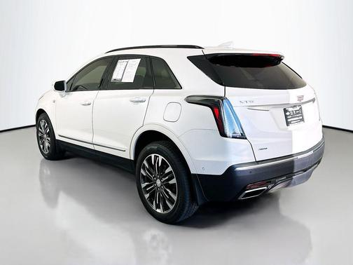 2020 Cadillac XT5 Sport