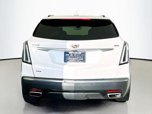2020 Cadillac XT5 Sport