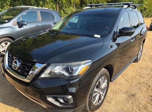 2020 Nissan Pathfinder SL