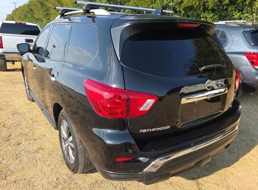 2020 Nissan Pathfinder SL