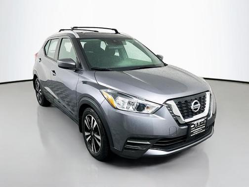 Gun Metallic 2020 Nissan Kicks SV