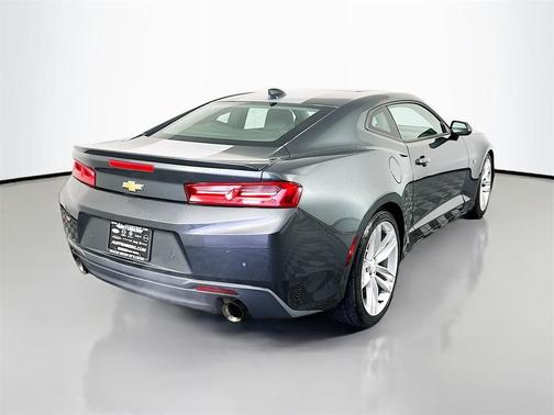 2016 Chevrolet Camaro 2LT
