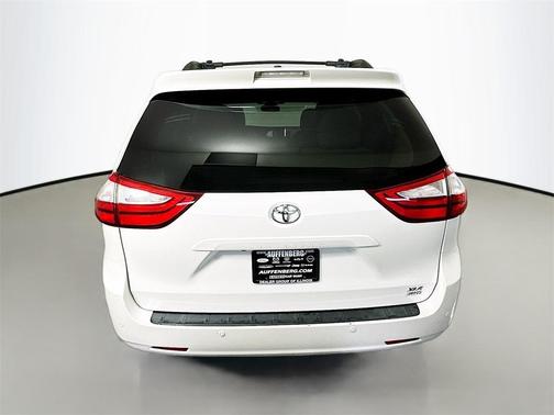 2015 Toyota Sienna XLE Premium