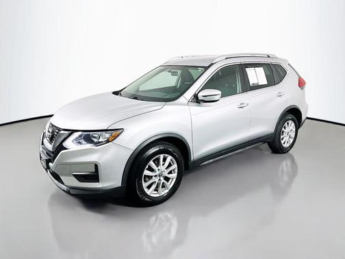 Brilliant Silver 2017 Nissan Rogue SV
