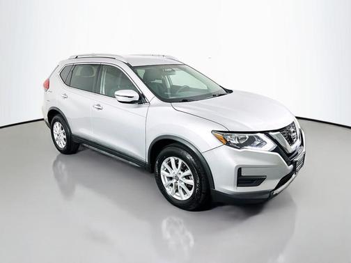 Brilliant Silver 2017 Nissan Rogue SV