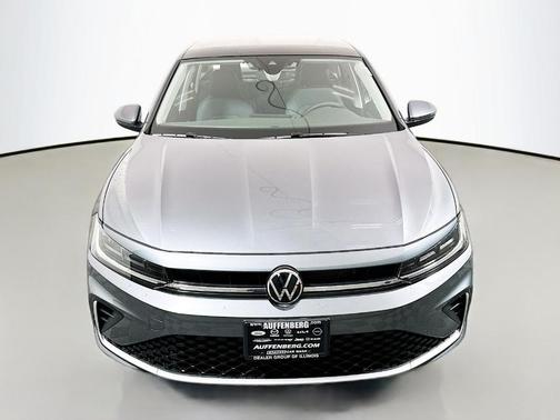 Platinum Gray Metallic 2026 Volkswagen Jetta 1.5T SE