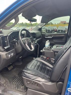Dynamic Blue Metallic 2023 GMC Sierra 1500 Elevation