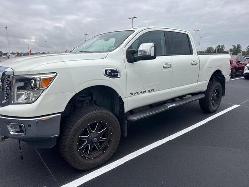 Glacier White 2016 Nissan Titan XD SL