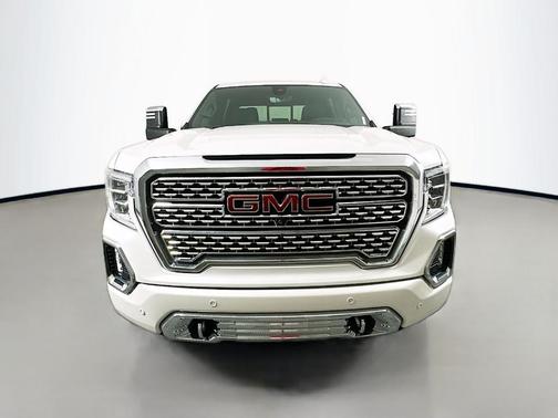 White Frost Tri-Coat 2020 GMC Sierra 1500 Denali