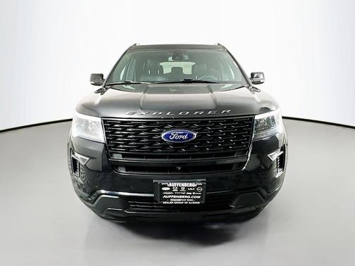 Agate Black Metallic 2019 Ford Explorer sport