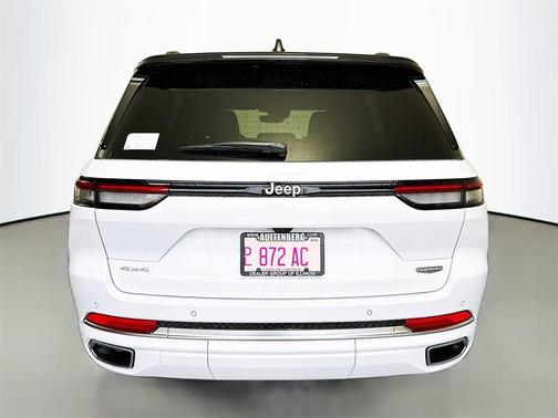 2025 Jeep Grand Cherokee Summit
