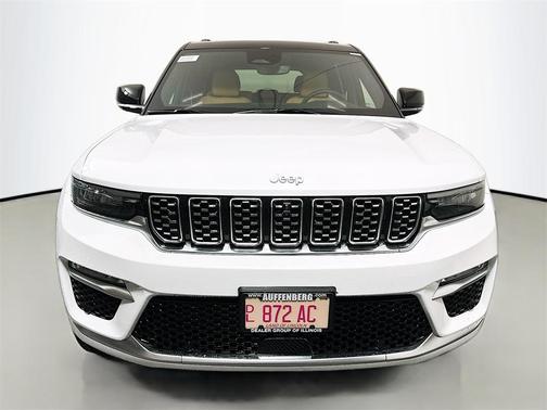2025 Jeep Grand Cherokee Summit