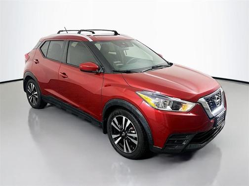 2020 Nissan Kicks SV