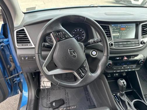 2017 Hyundai TUCSON SE Plus