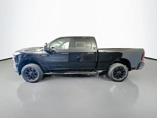 Diamond Black 2026 RAM 2500 Tradesman