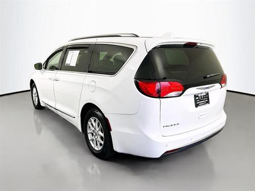2020 Chrysler Pacifica Touring-L