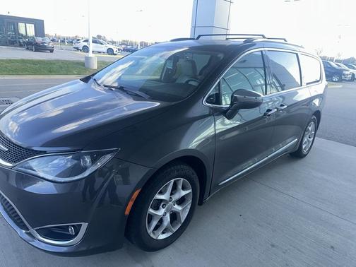 2020 Chrysler Pacifica Limited