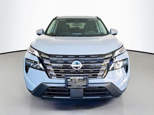 Boulder Gray Metallic 2026 Nissan Rogue SV