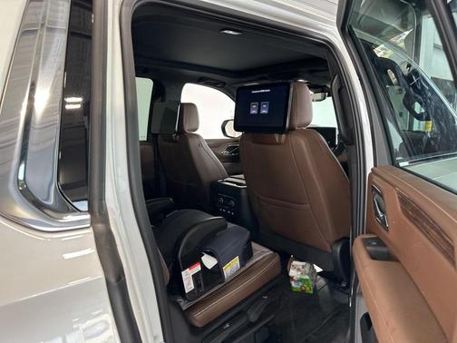 2024 Chevrolet Suburban High Country